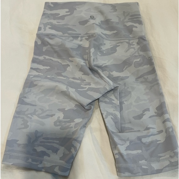 Lululemon Wunder Under Short 10" *Ribbed Incognito Camo Jacquard Alpine Size6 - Picture 3 of 6